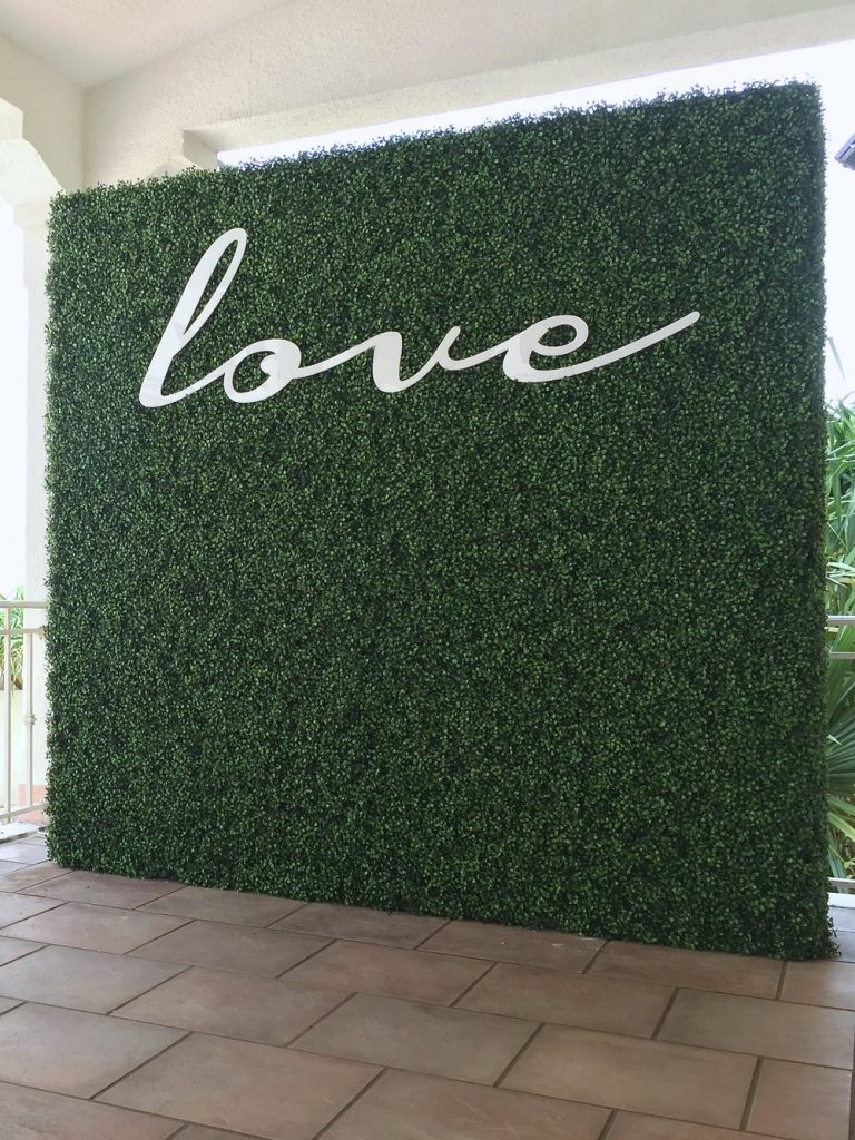 Curate-Boxwood-Backdrop-Love